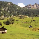 Rovanada Wellness & Bergnatur Hotel Vals
