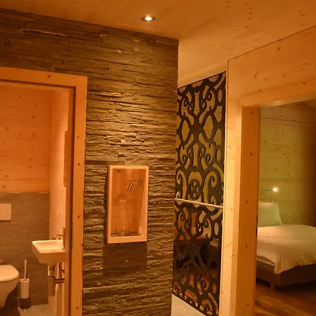 Rovanada Wellness & Bergnatur 酒店