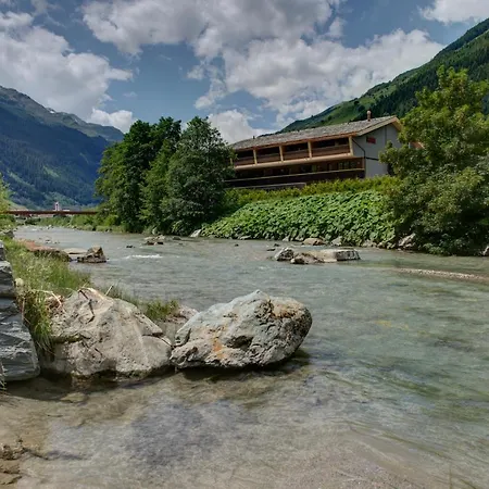 Rovanada Wellness & Bergnatur 4*