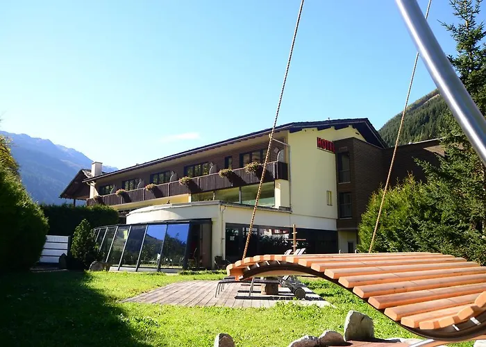 Rovanada Wellness & Bergnatur Hotell Vals
