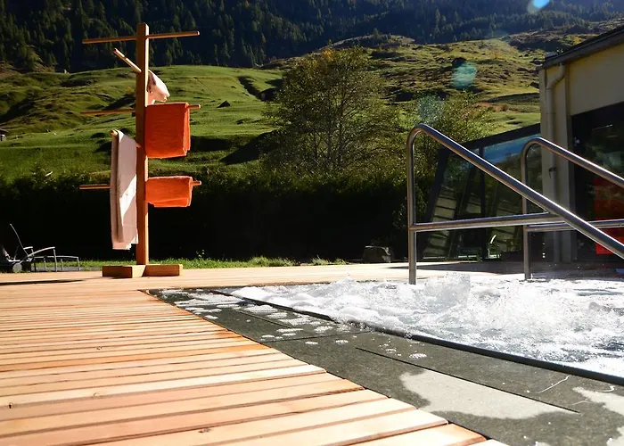 Hotell Rovanada Wellness & Bergnatur Vals