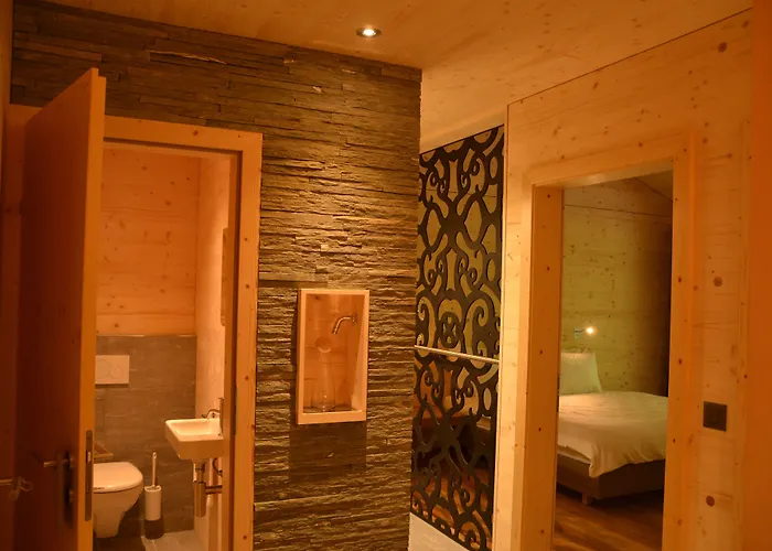 Rovanada Wellness & Bergnatur 호텔