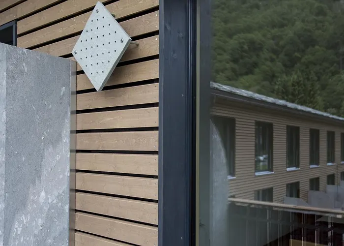 Rovanada Wellness & Bergnatur 호텔 4*