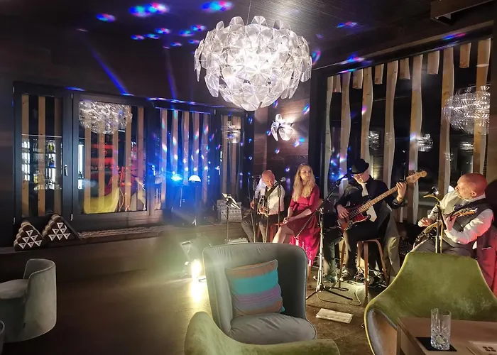 Rovanada Wellness & Bergnatur 4* 발스